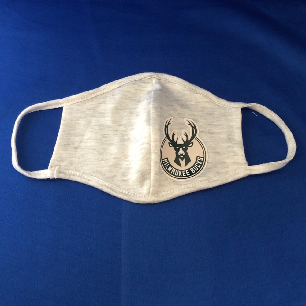 Double Layer Mask Bucks Logo - Picture 4 of 4